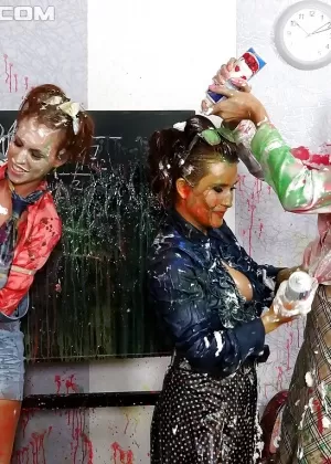 Kinky teacher has some messy fun two seductive schoolgirls