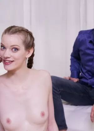 Грудастая жена Ришель Райан занимается жестким сексом на глазах у своего рогоносца