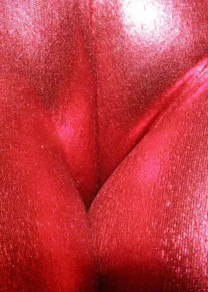 Татуированный урод в латексе лижет и гладит огромный черный член