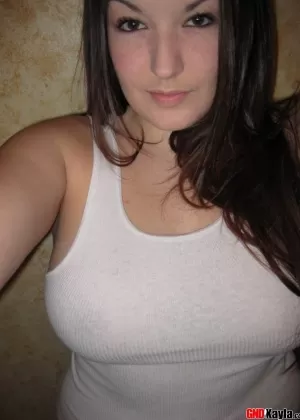 Смотри, как Кайла становится по-настоящему мокрой для тебя 35537932