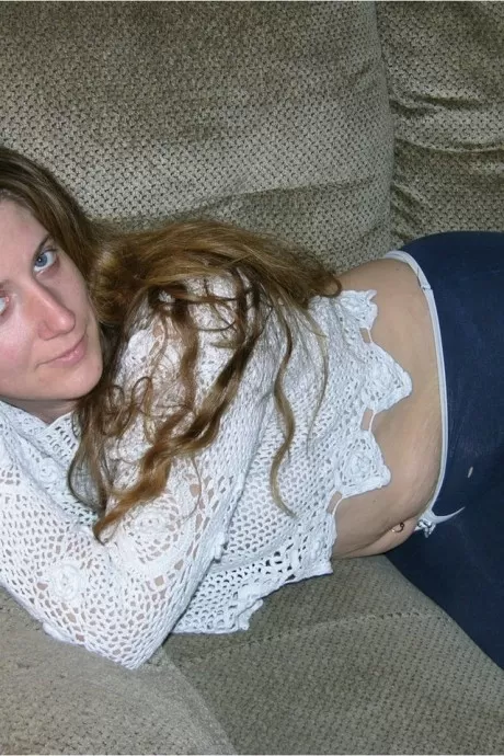 Пухленькая домохозяйка кончает на подстриженную киску после секса на свое 1