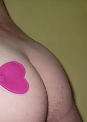 Older woman Busty Bliss takes a cock in her mouth during POV action