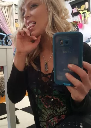 Cute blonde amateur Meet Madden takes selfies while removing her clothes