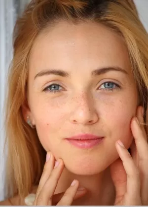 Студентки: С милым лицом