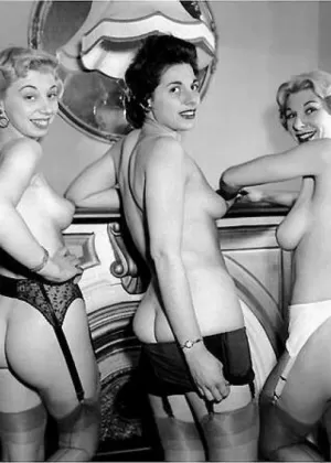 Пизда: Старинные фото 123