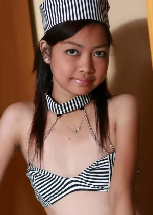 Студентки: Азиатские