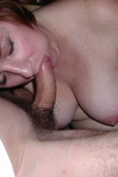 Домашний отсос зрелой Любительское частное картинка 7412